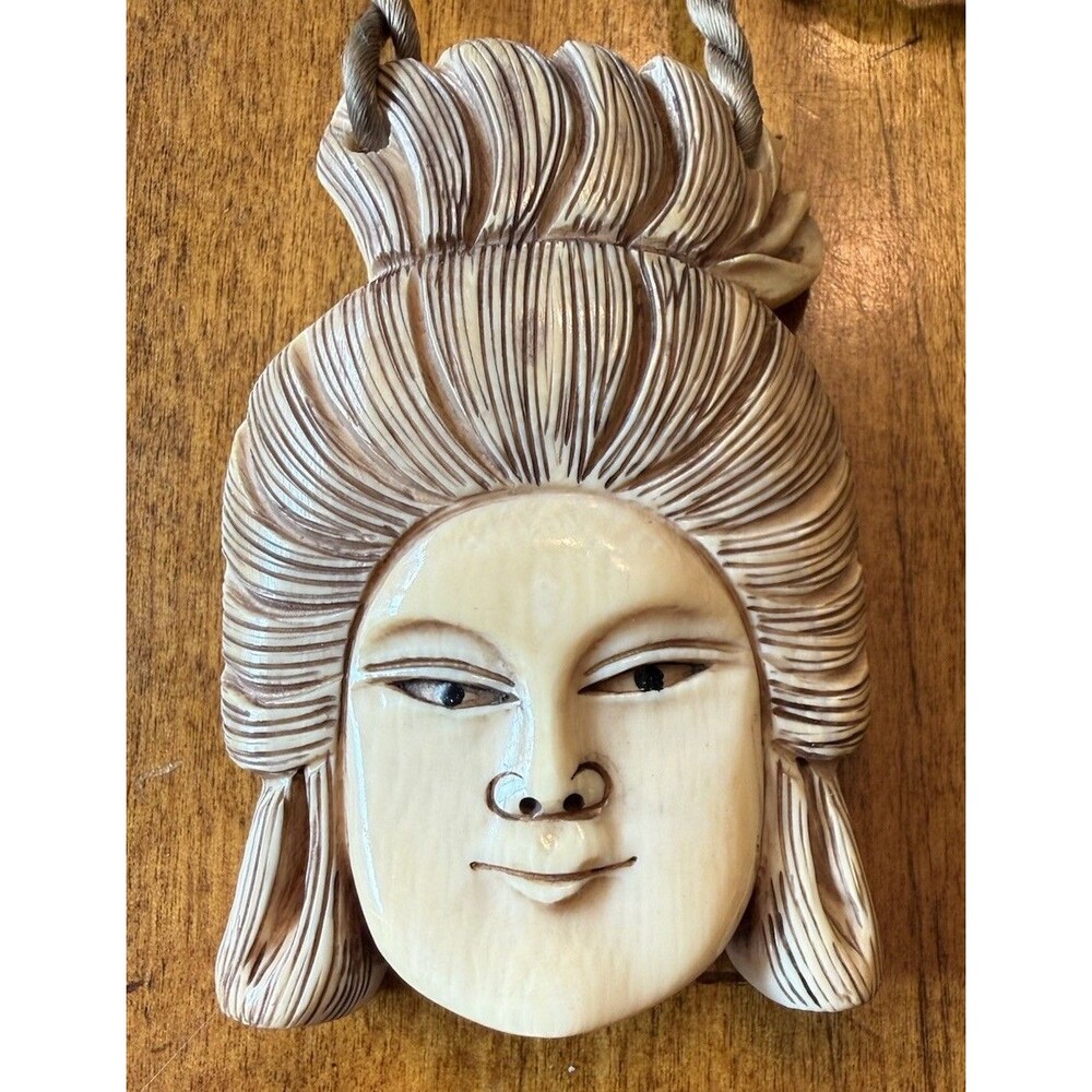 Rare African Hand Carved Ivory 20” Necklace Zaire Beth & Co. Circa 1900 Mask